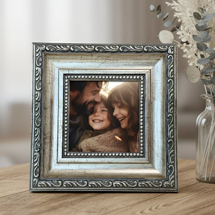 Plexiglass picture framing services in Al Quoz Dubai by Infinity Art & Frames