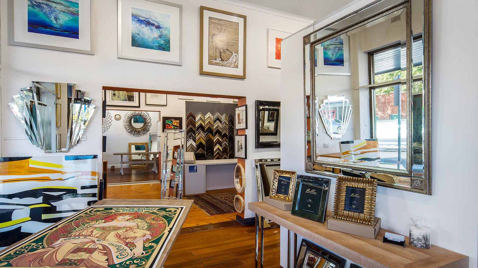 Professional Art Framing Dubai