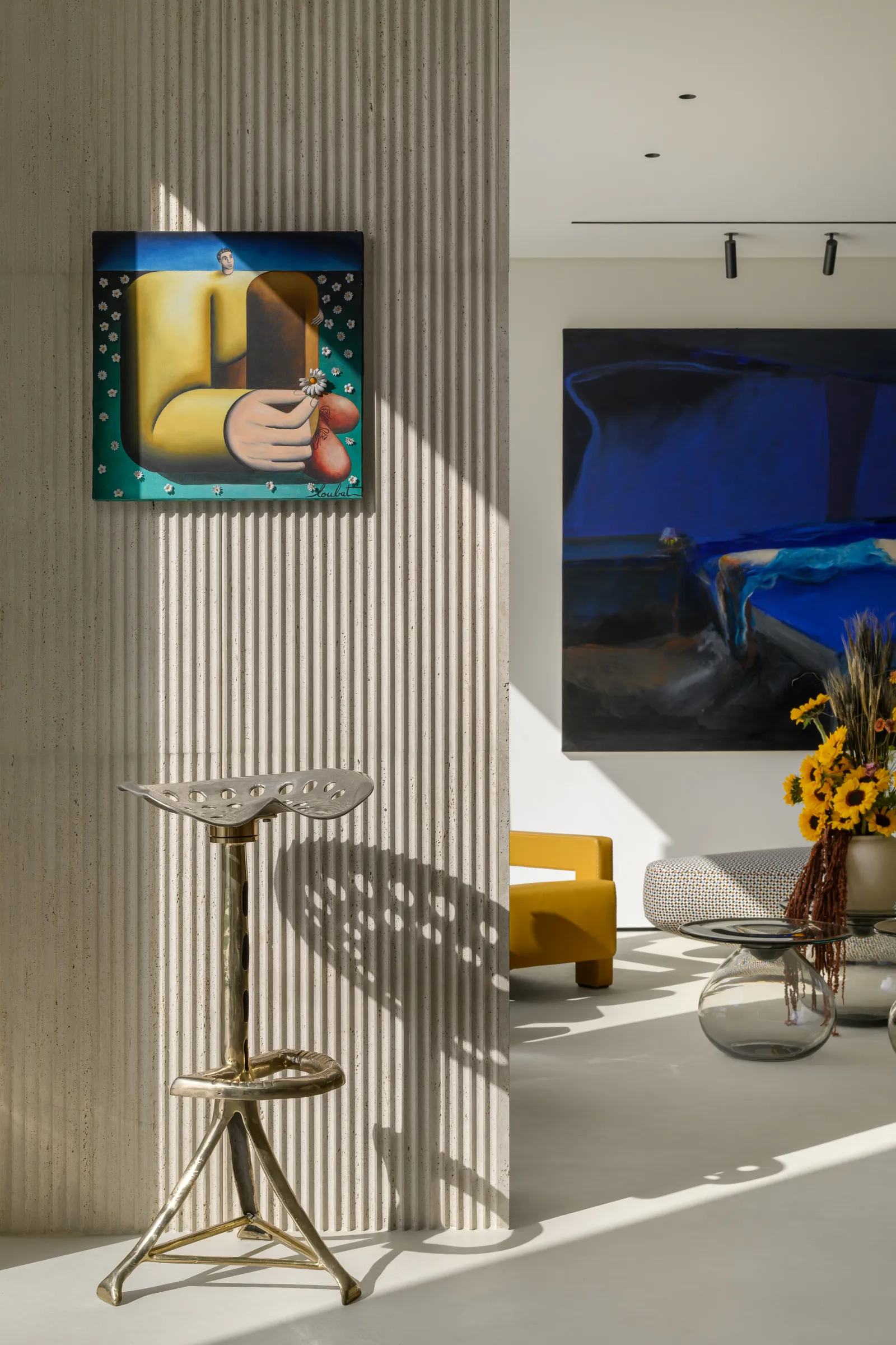 Custom picture framing and fine art printing for interior designers and architects in Al Quoz Dubai by Infinity Art & Frames